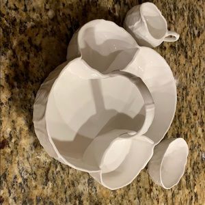 Wedgwood strawberry bowl with cream and sugar